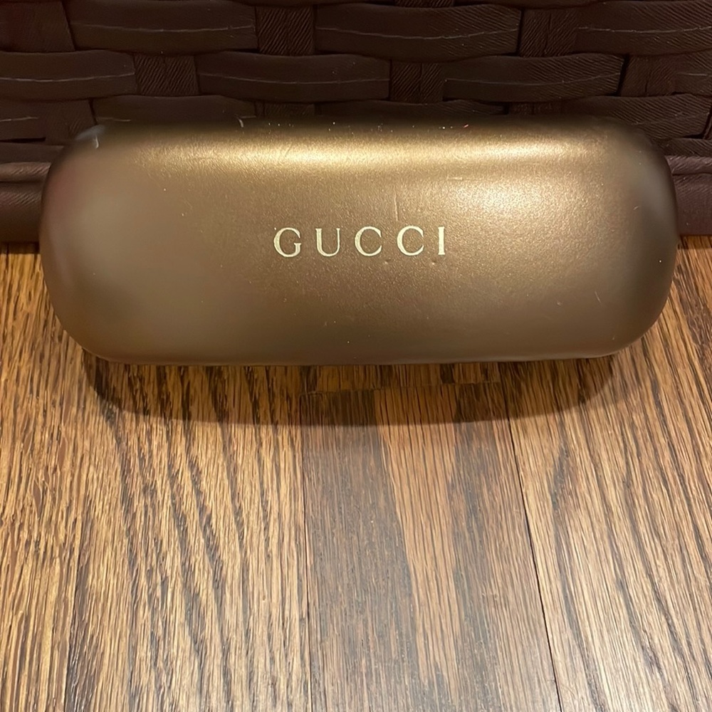 Gucci glasses case
